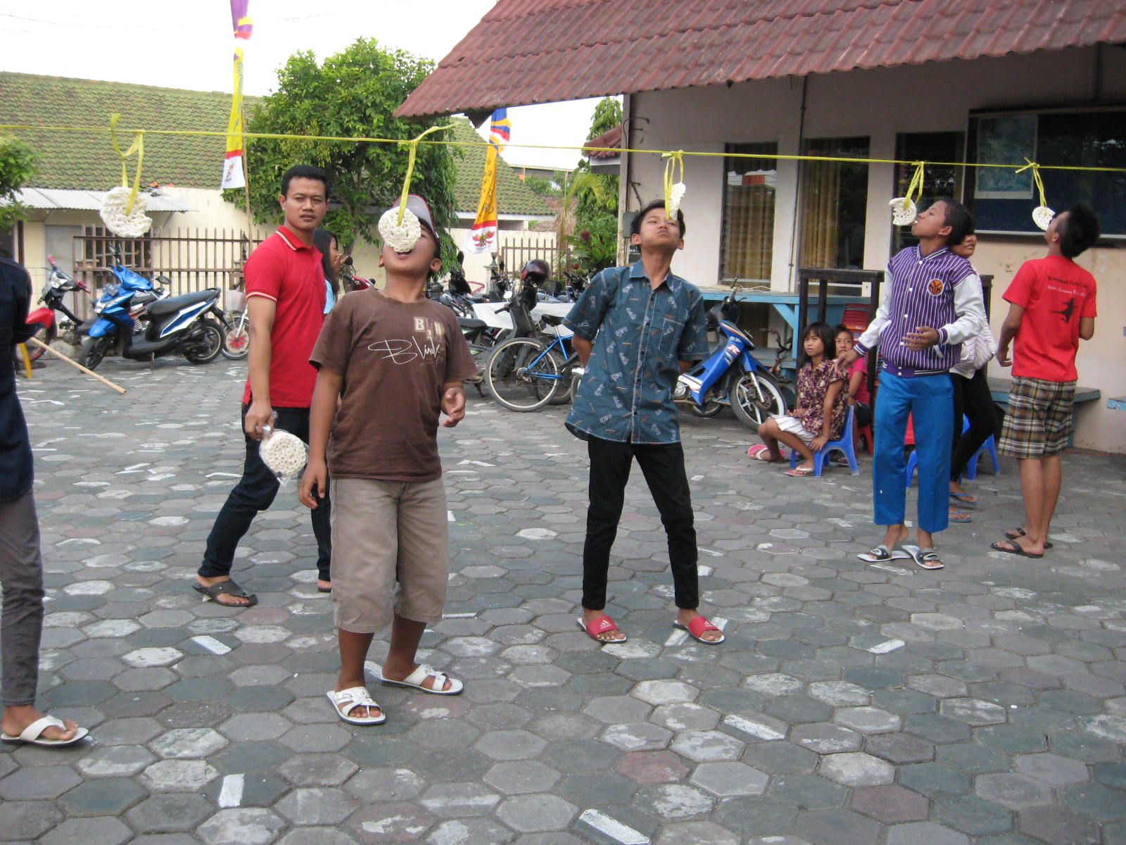 foto ini dikutip dari pinterst, dan bukan foto penulis, dokumentasi penulis hilang